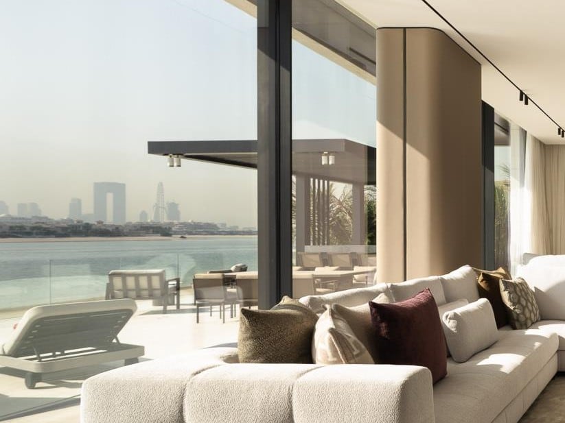 Signature Villa, 6 BR, Frond L — Palm Jumeirah