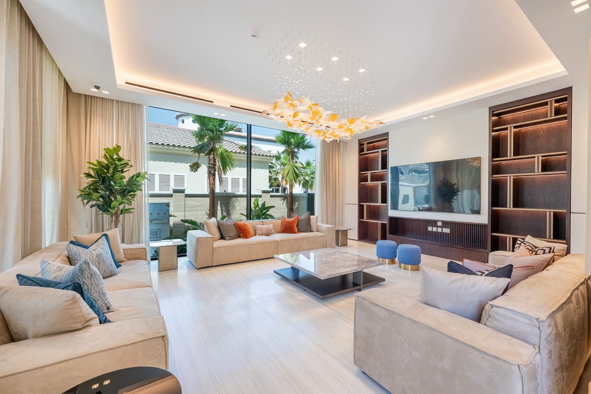 Signature Villa — Palm Jumeirah