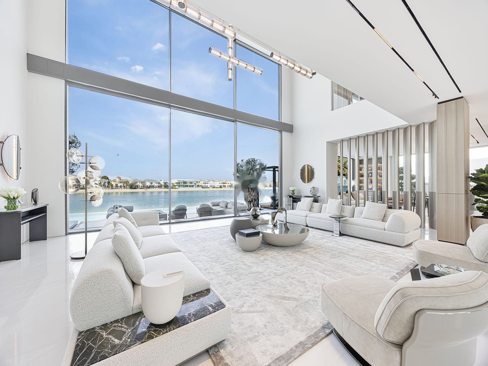 Signature Villa, 6 BR, Frond A — Palm Jumeirah