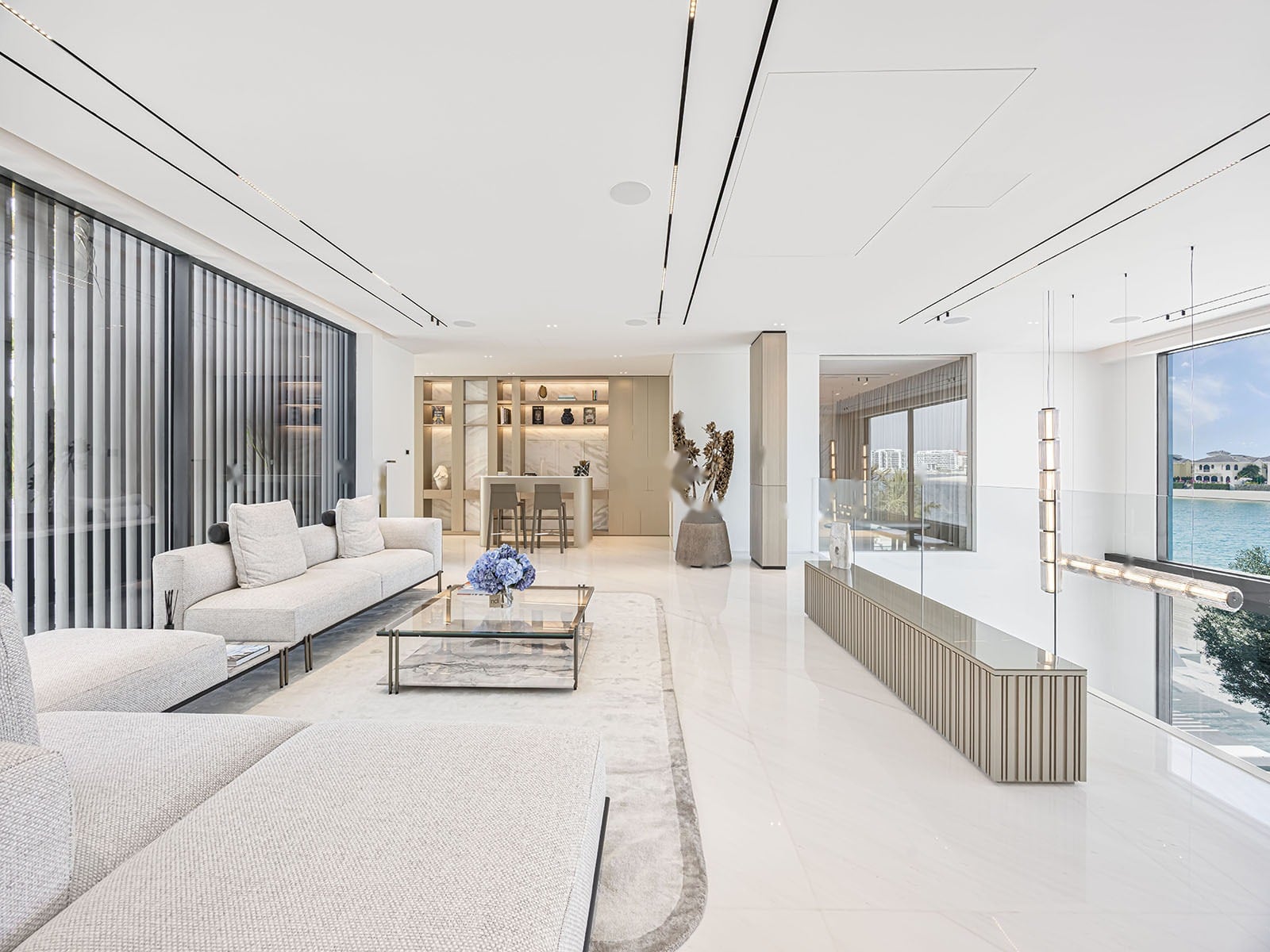 Signature Villa, 6 BR, Frond A — Palm Jumeirah